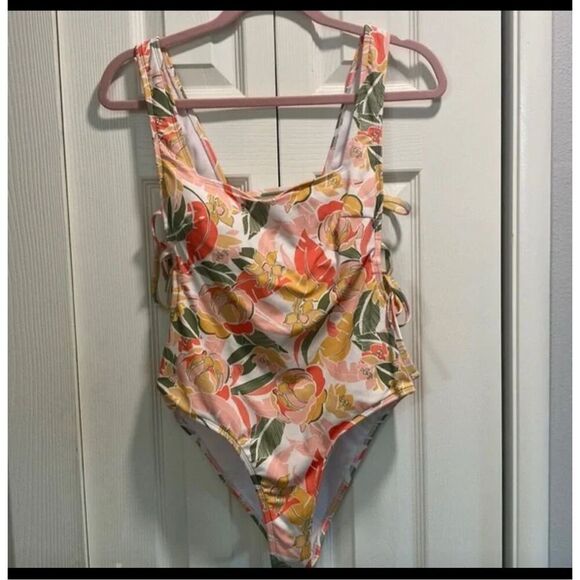 Hurley Floral One Piece Swimsuit - Picture 1 of 7